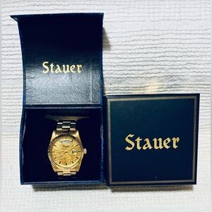 Stauer 24868 Men’s 24K Gold Leaf Watch 
Pre owned Excellent condition